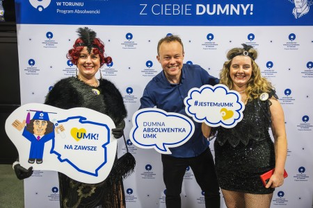 Absolwenckie potupaje na UMK [fot. Szymon Zdziebło]